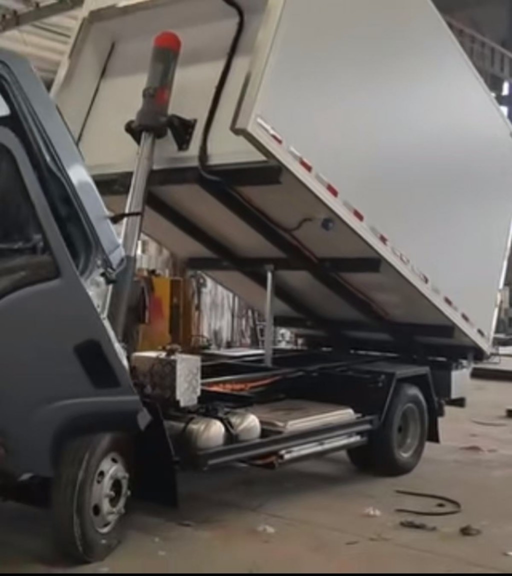 庆铃无害化处理车
