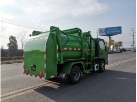 大运无害化运输车