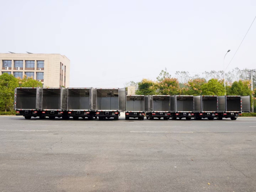 陕汽无害化专用运输车
