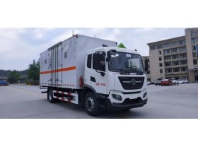 东风天锦医疗废物专用车