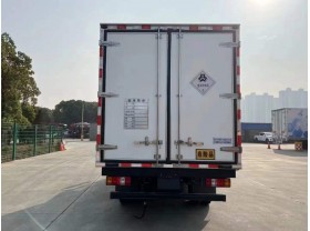 大运医疗垃圾运输车
