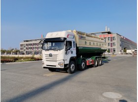 解放J6 22方散装饲料运输车