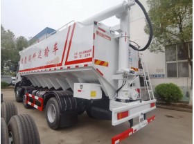 东风天锦30方散装饲料运输车