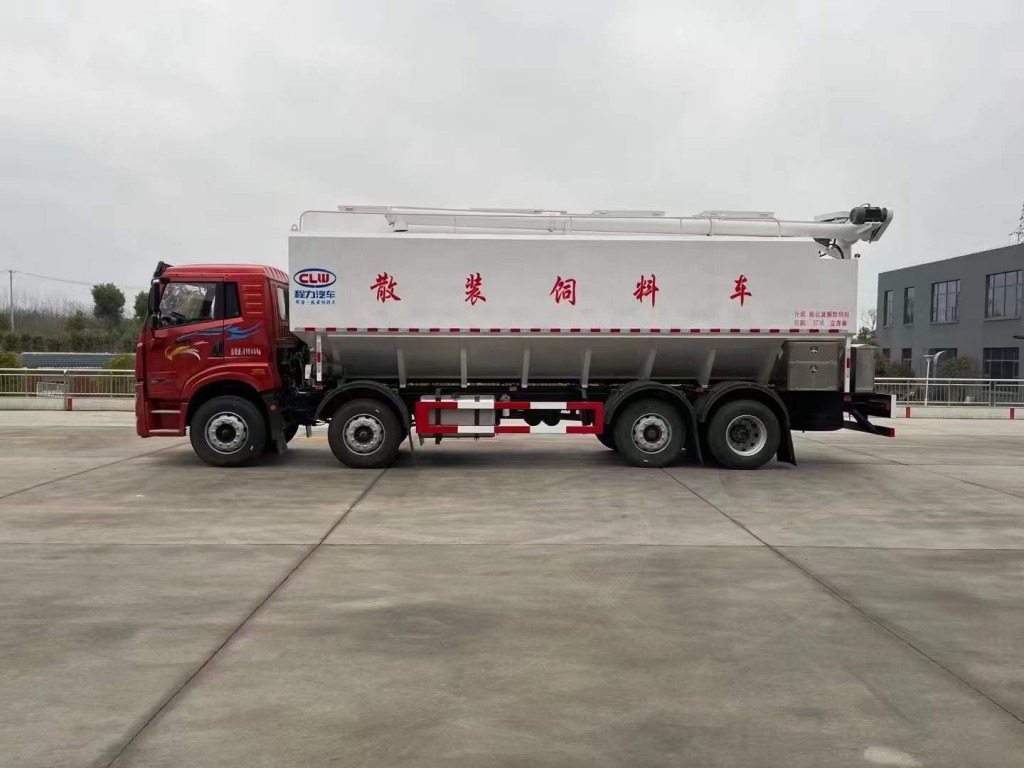 40方散装饲料运输罐车