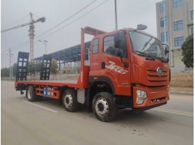 解放小三轴平板车