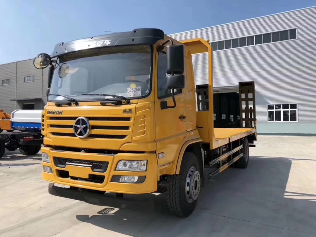 大运风景6米平板车