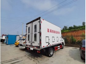 东风雏禽禽苗运输车