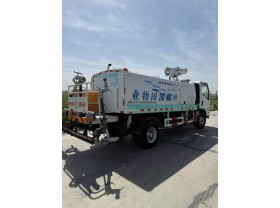 五十铃扫路除雪车