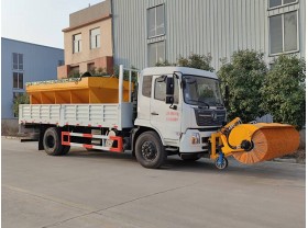 东风天锦扫路除雪车