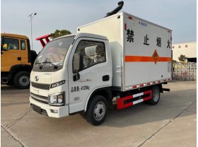 跃进爆破器材运输车