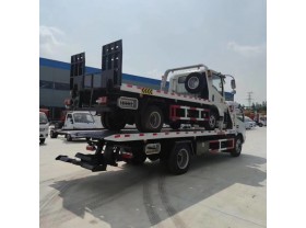 东风大多利卡平板清障车