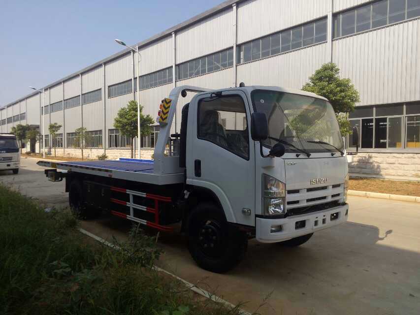 五十铃700P平板清障车