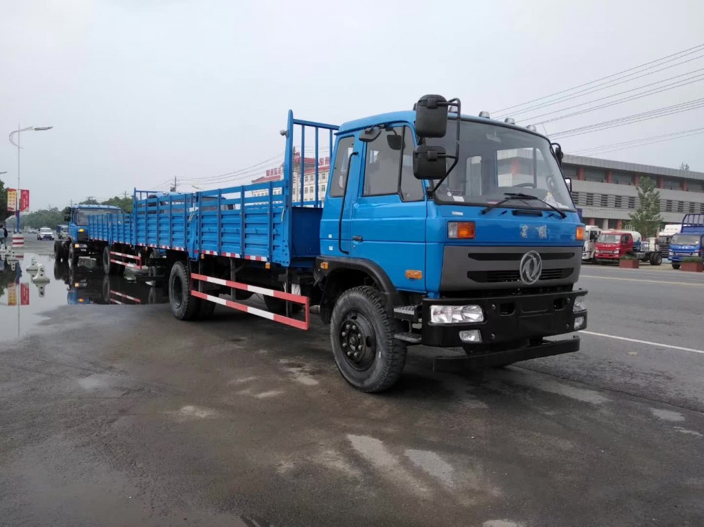 楚风平头B2教练车