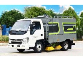 福田小型扫路车