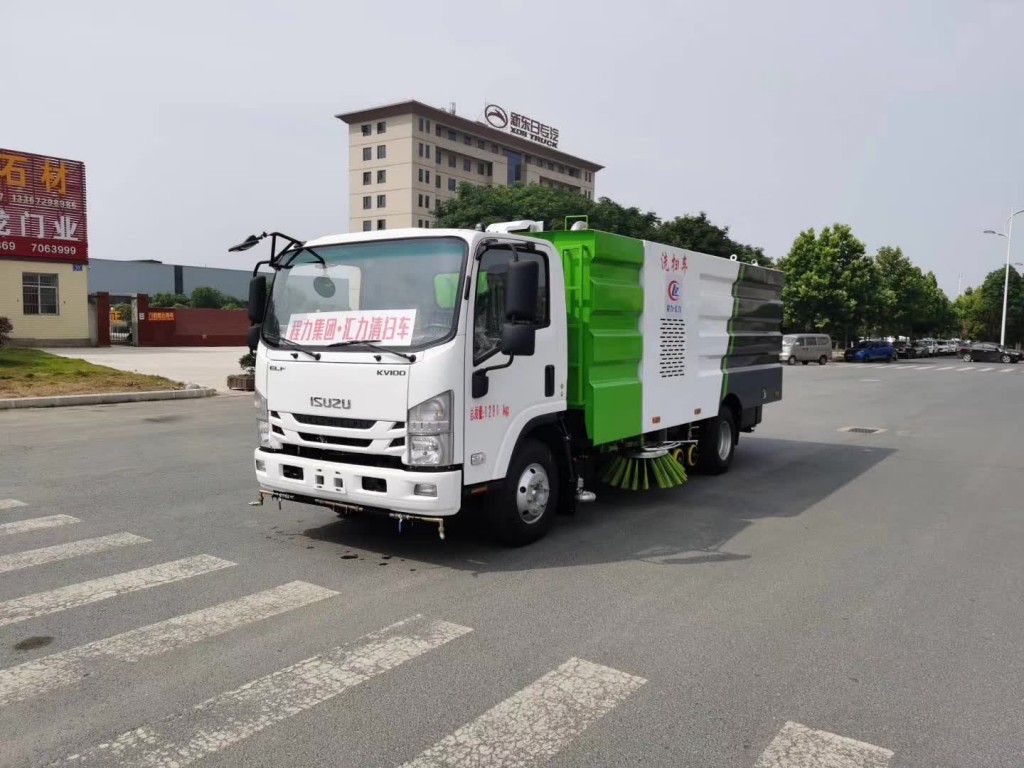 程力庆铃五十铃扫路车