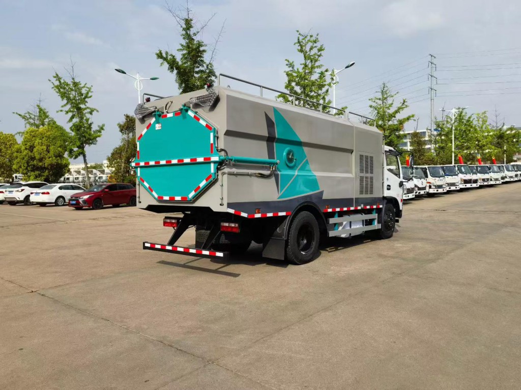 港口专业吸尘车