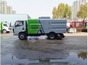 微型干式吸尘车