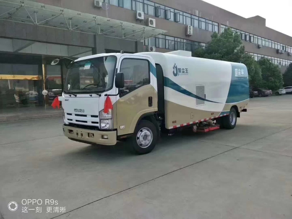 湖北聚尘王吸尘车