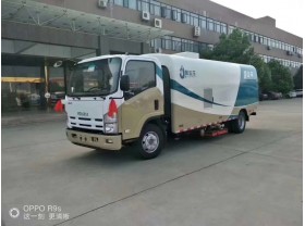 湖北聚尘王吸尘车