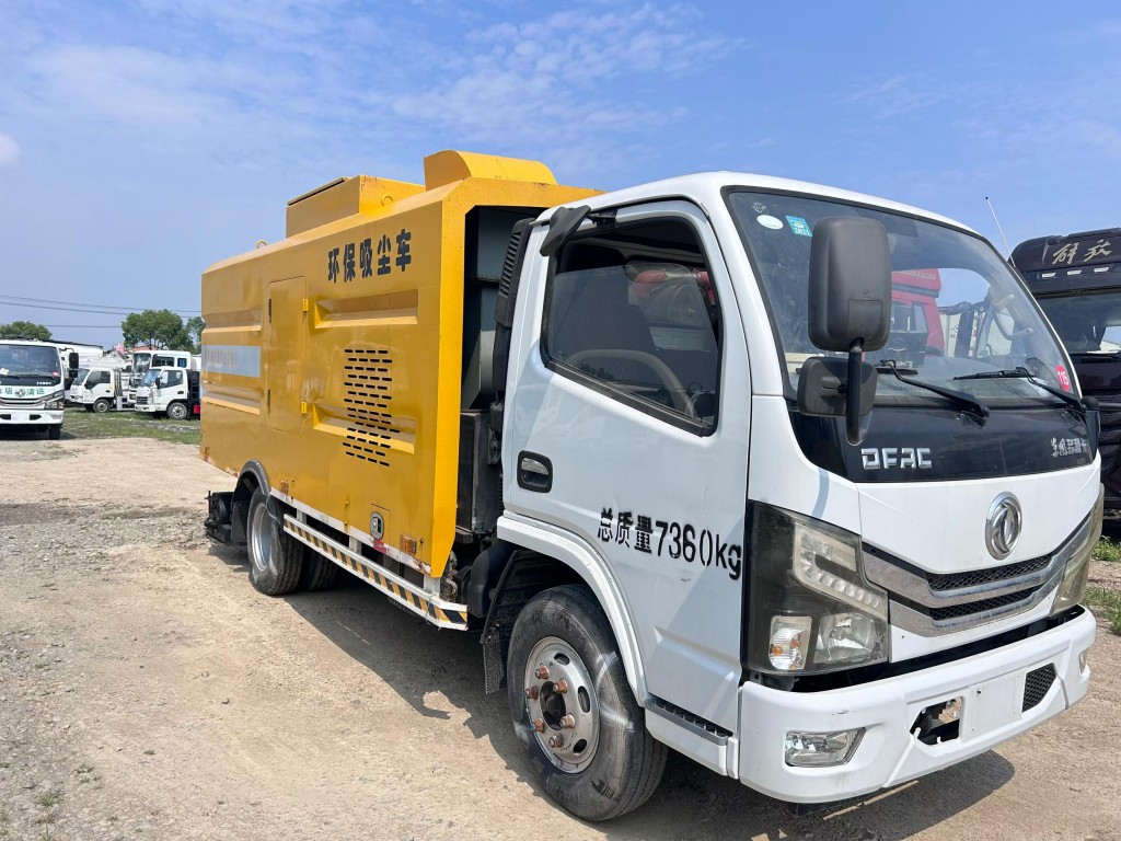 湖北吸尘车