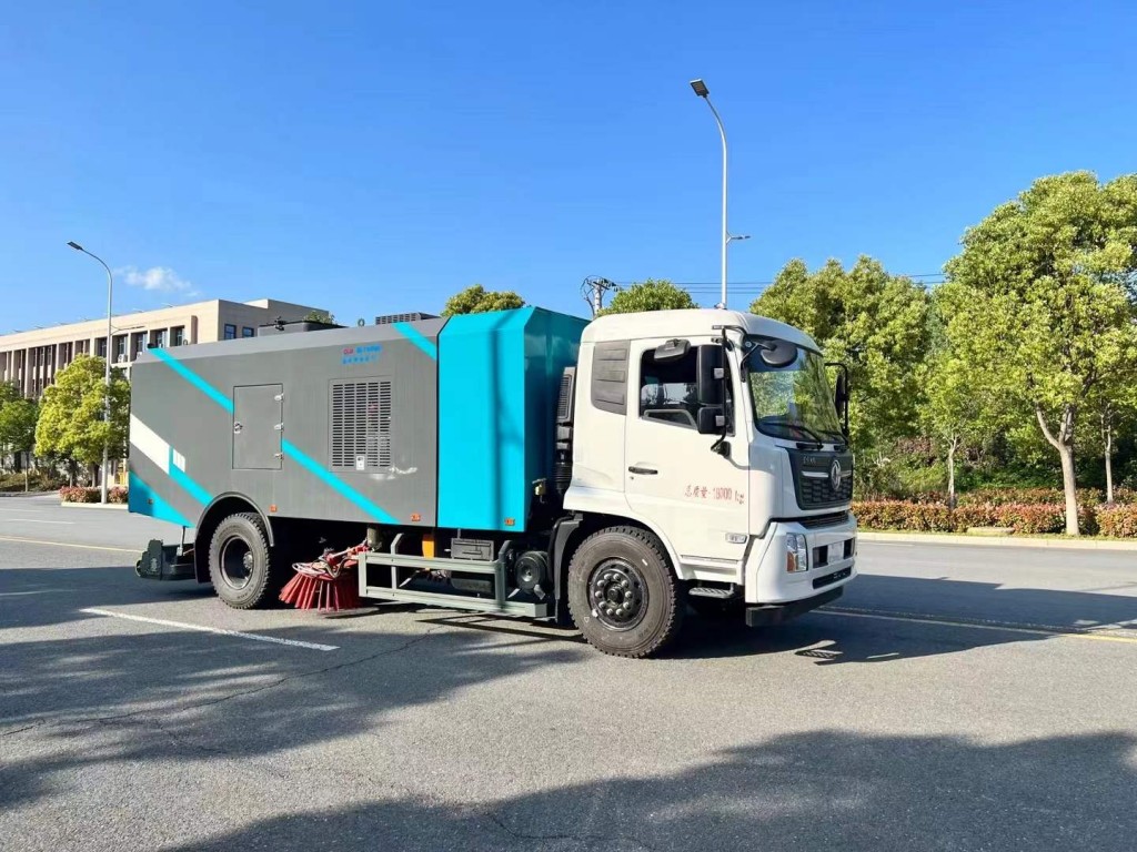 东风道路洗扫车