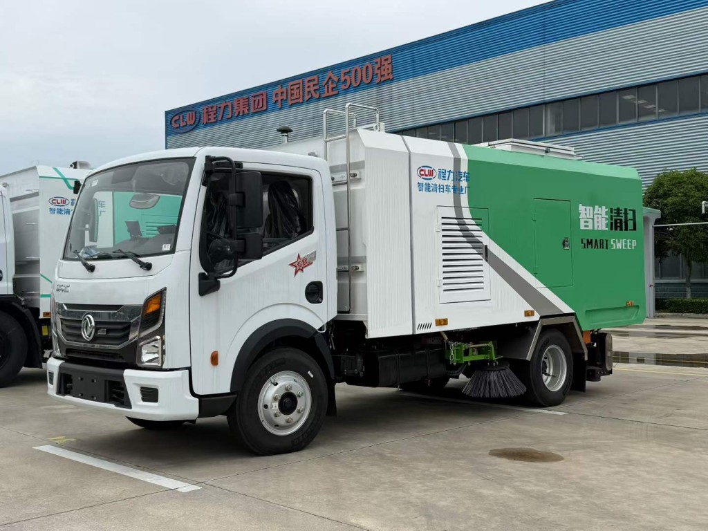 东风路面洗扫车