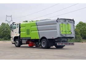 小型路面洗扫车