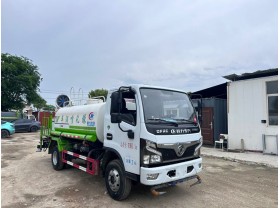 雾霾洒水车