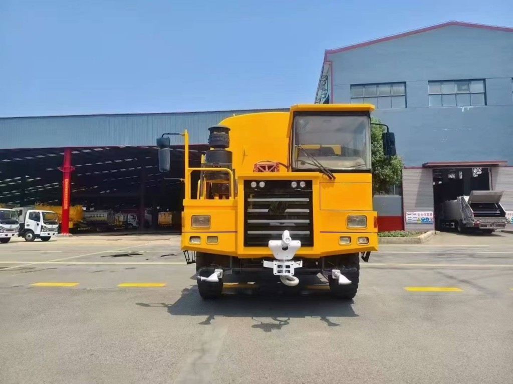 矿用洒水车