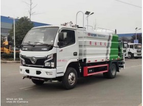 保温洒水车