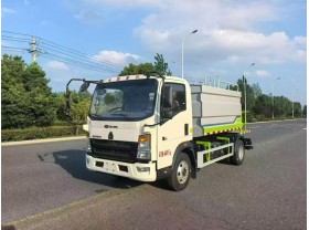 喷洒洒水车