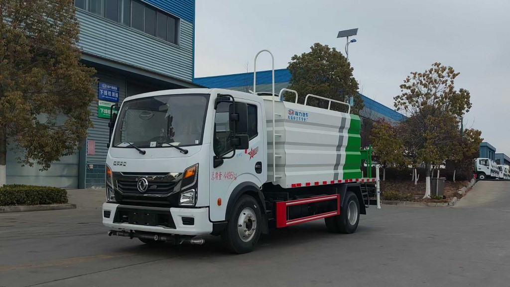 高温洒水车
