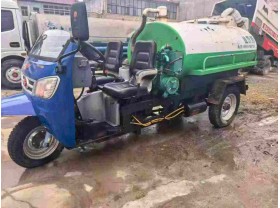 五征洒水车