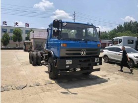 东风145洒水车