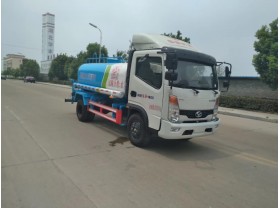金王子洒水车