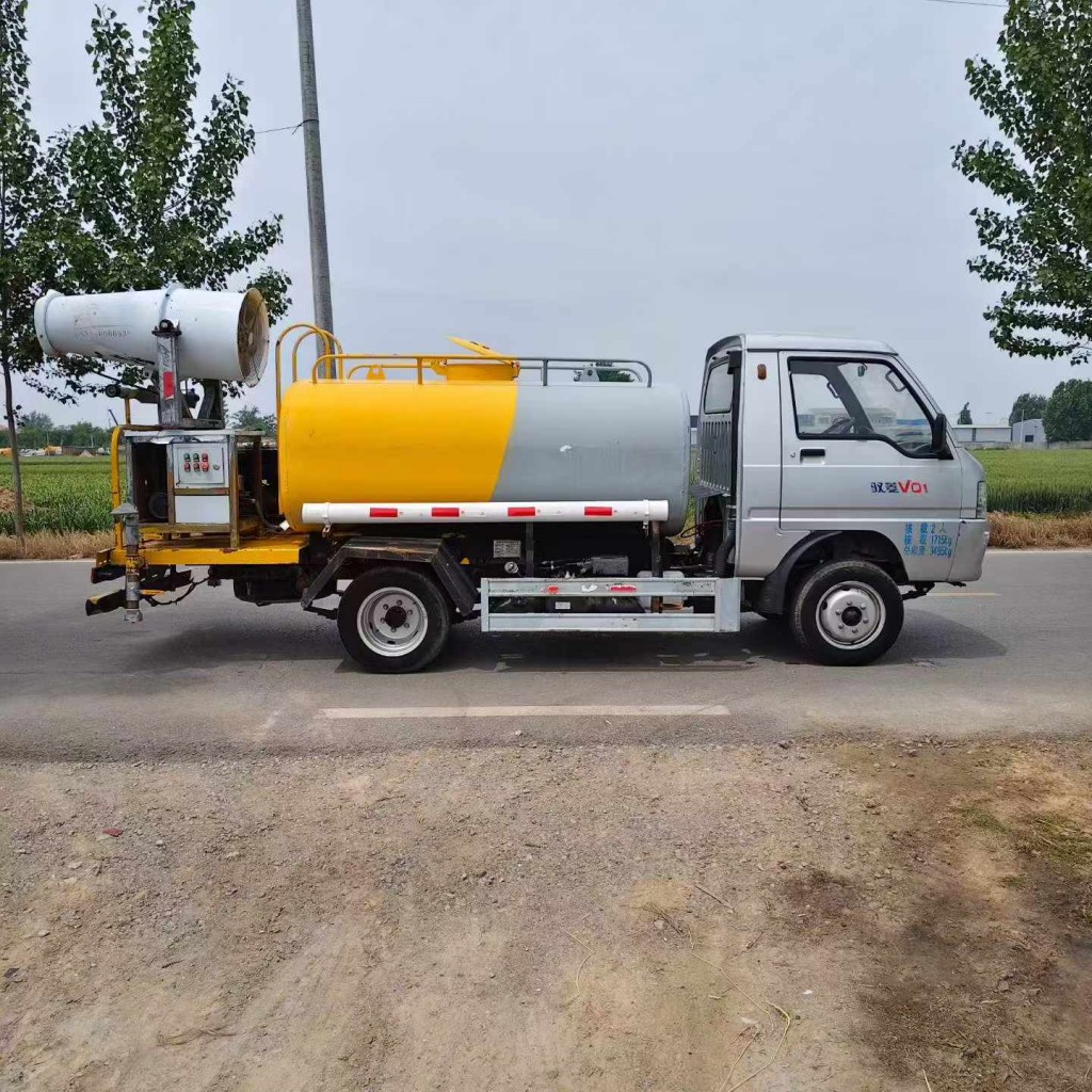 2立方洒水车