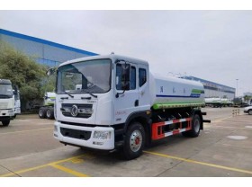 东风d9洒水车