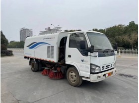 五十铃小型扫路车