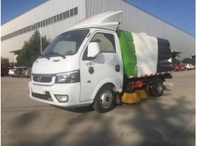 环卫扫路车
