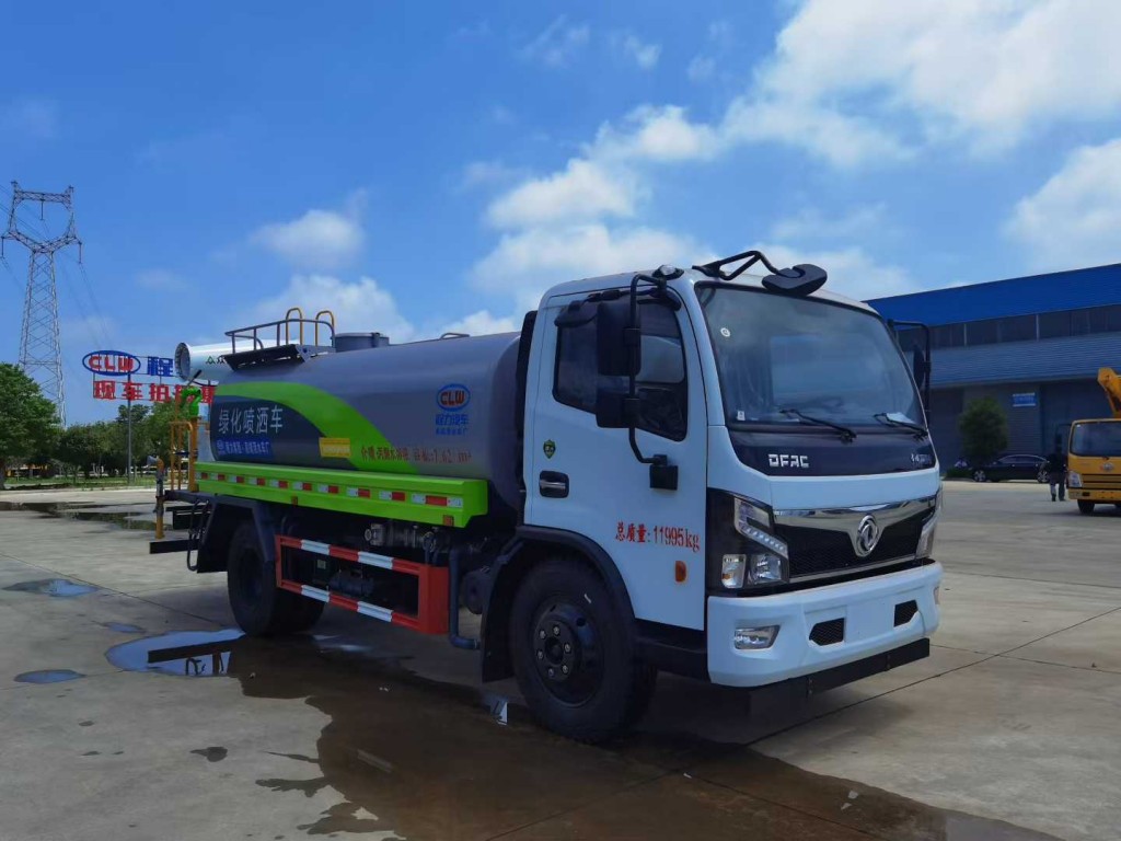 保温不锈钢洒水车